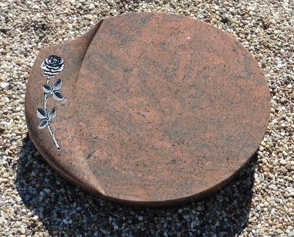 Runder roter Granit-Grabstein